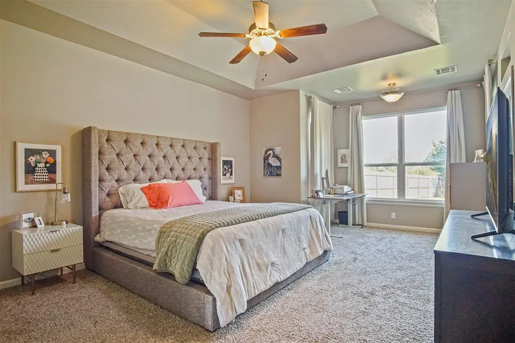 Photo 16 — 9500 Russell Drive, Yukon, OK 73099