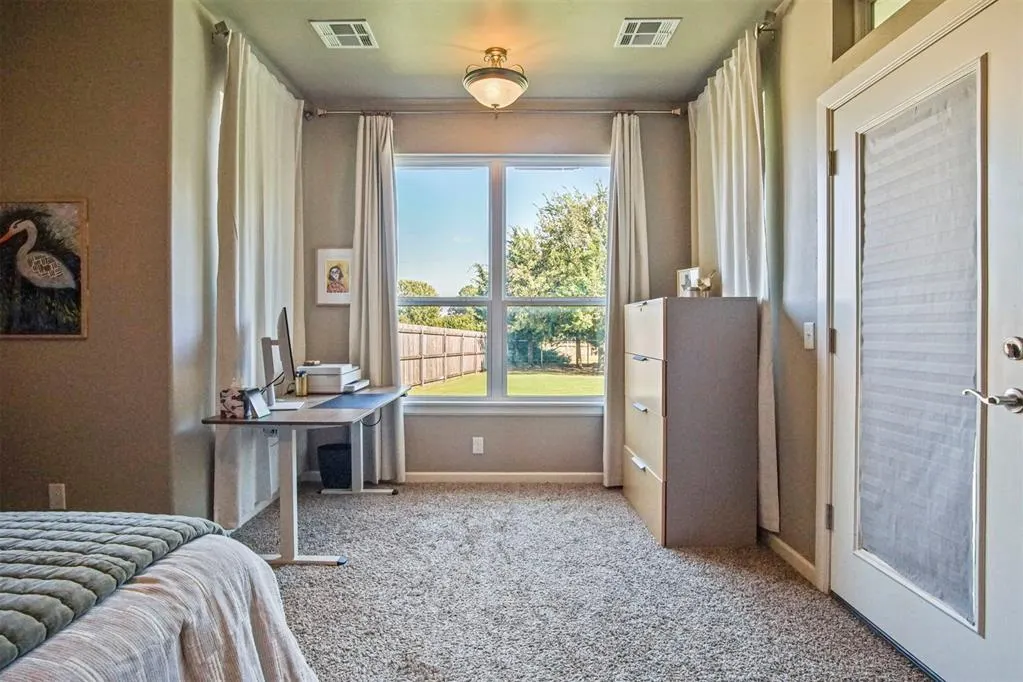 Photo 17 — 9500 Russell Drive, Yukon, OK 73099
