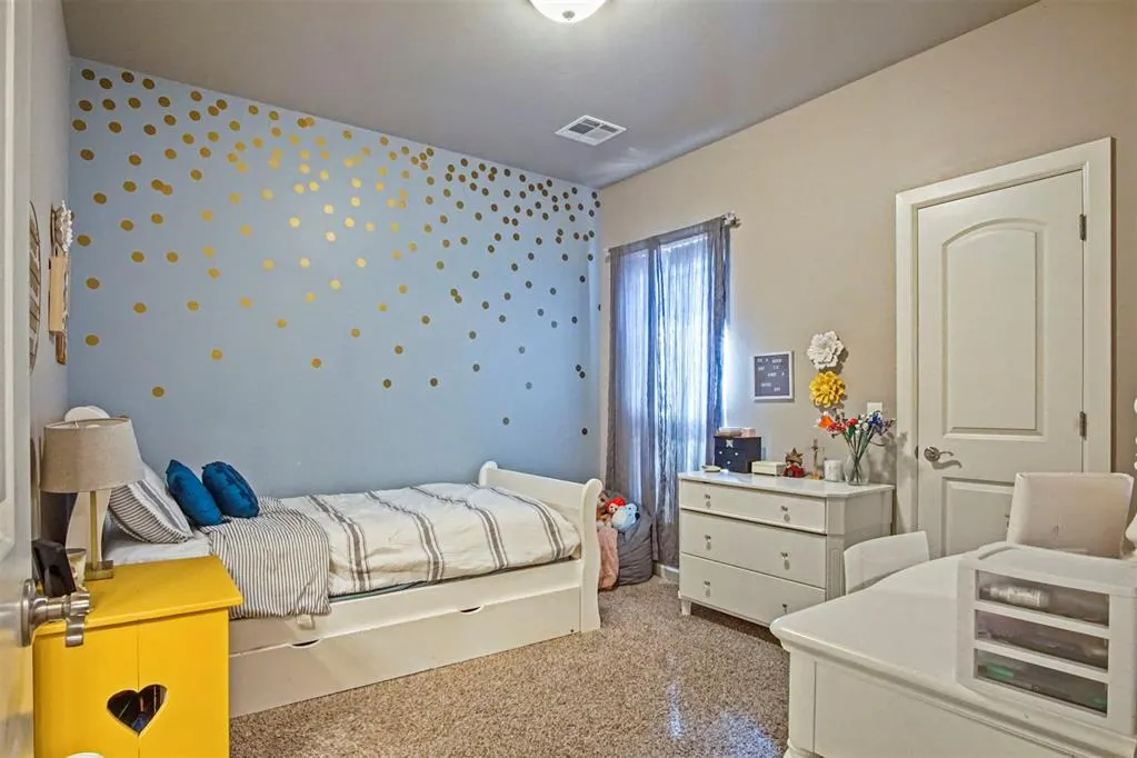 Photo 26 — 9500 Russell Drive, Yukon, OK 73099