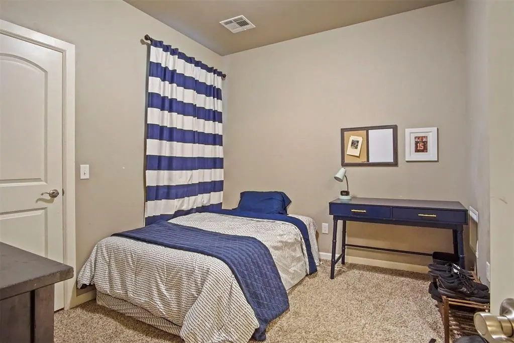 Photo 30 — 9500 Russell Drive, Yukon, OK 73099