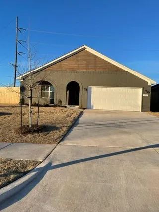 Sold home at 1133 Piper Street