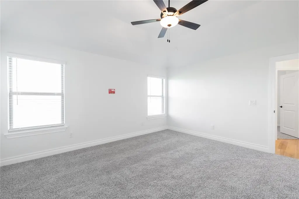 Photo 10 — 12320 Alfalfa Lane, Cashion, OK 73044