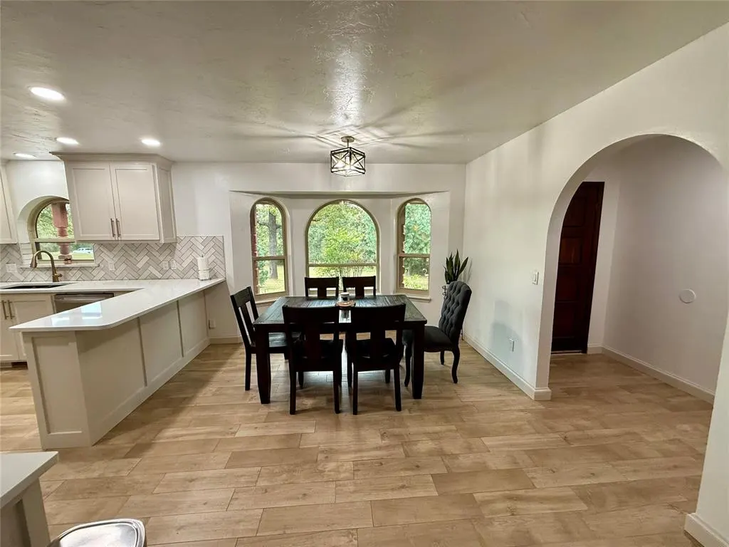 Photo 12 — 12923 Olympia Drive, Oklahoma City, OK 73165