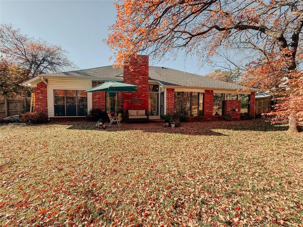 Photo 2 — 3115 Shady Lane Dr Street, Anadarko, OK 73005
