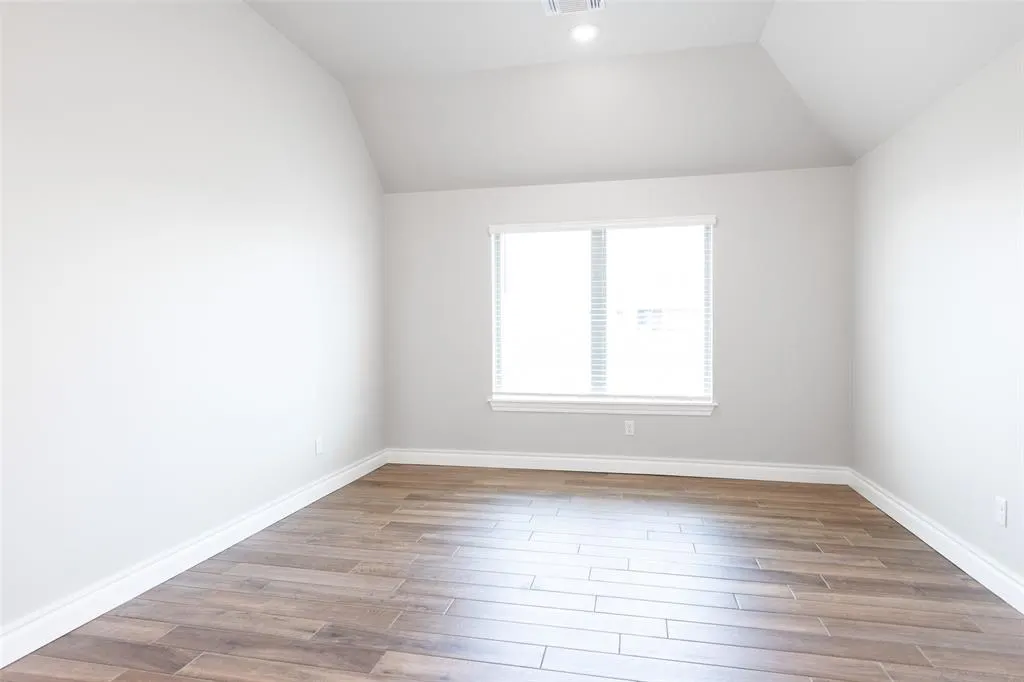 Photo 10 — 12385 Alfalfa Lane, Cashion, OK 73044