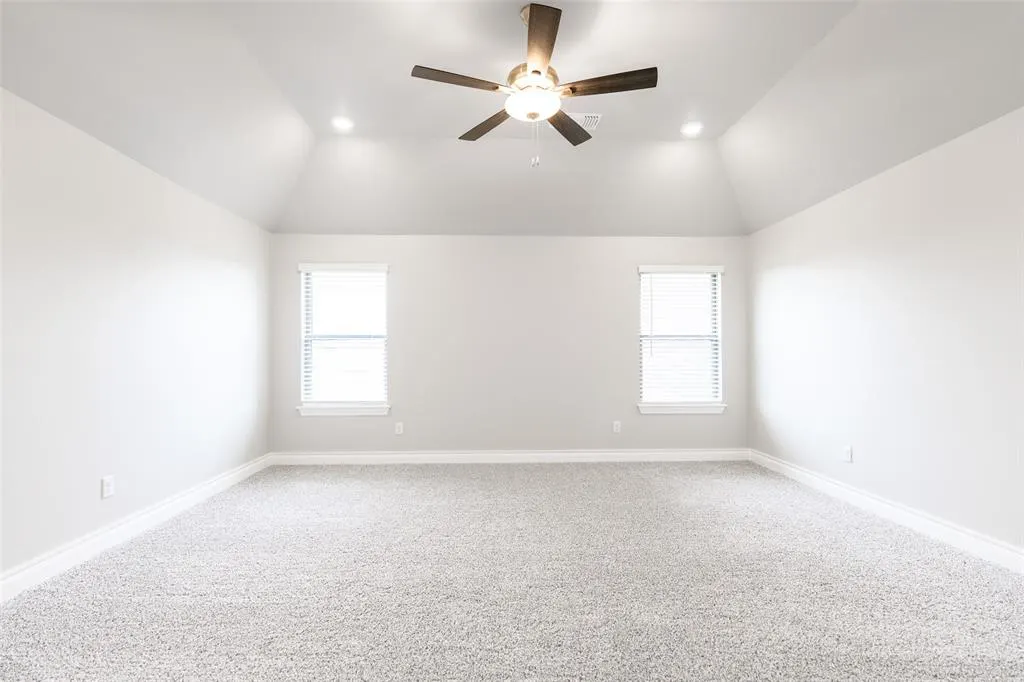 Photo 11 — 12385 Alfalfa Lane, Cashion, OK 73044