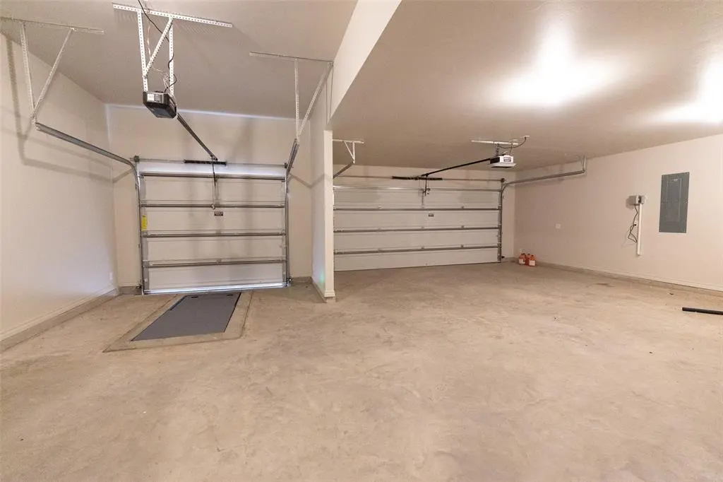 Photo 37 — 12385 Alfalfa Lane, Cashion, OK 73044