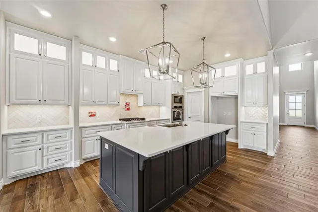 Photo 6 — 12385 Alfalfa Lane, Cashion, OK 73044