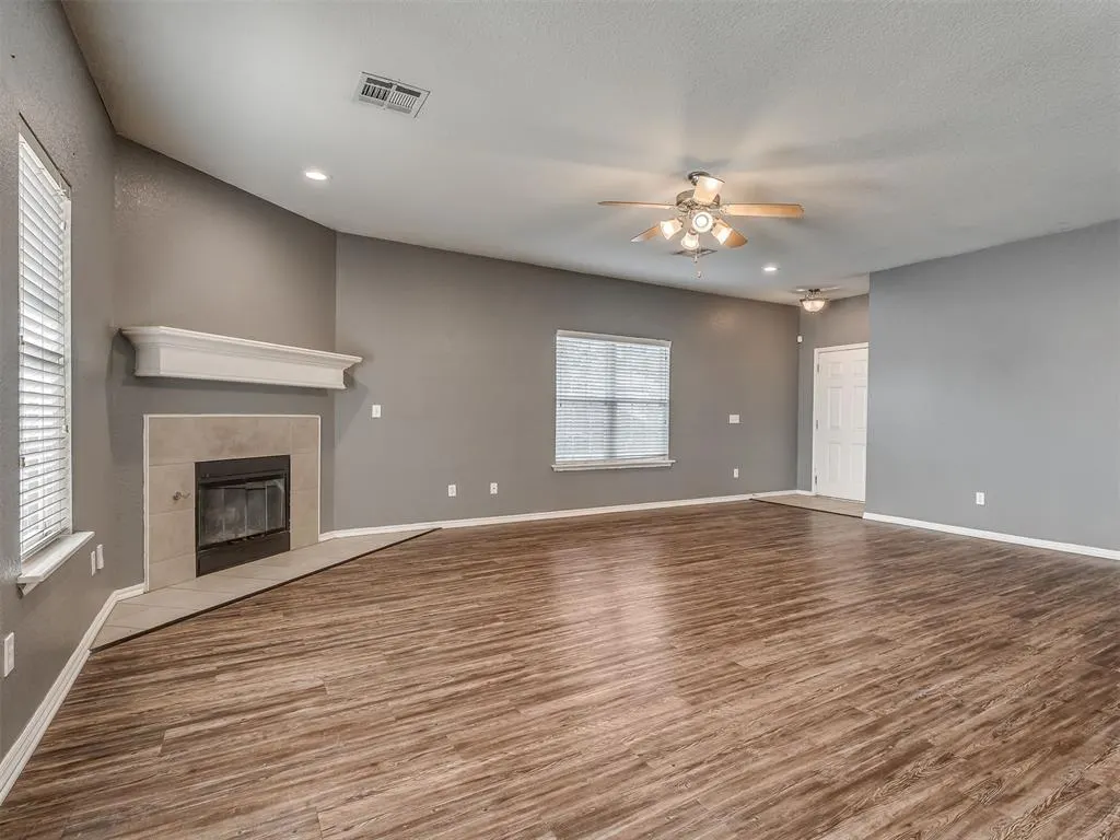 Photo 6 — 7112 Eagles Landing, Oklahoma City, OK 73135