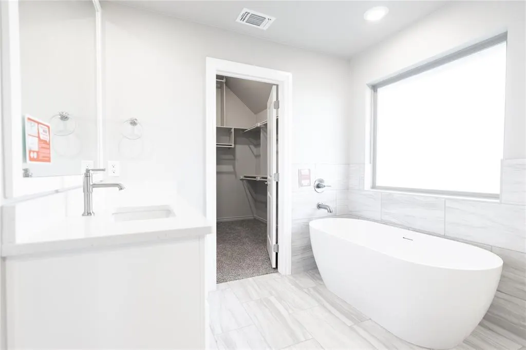 Photo 14 — 12373 Alfalfa Lane, Cashion, OK 73044