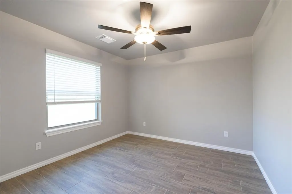 Photo 21 — 12373 Alfalfa Lane, Cashion, OK 73044