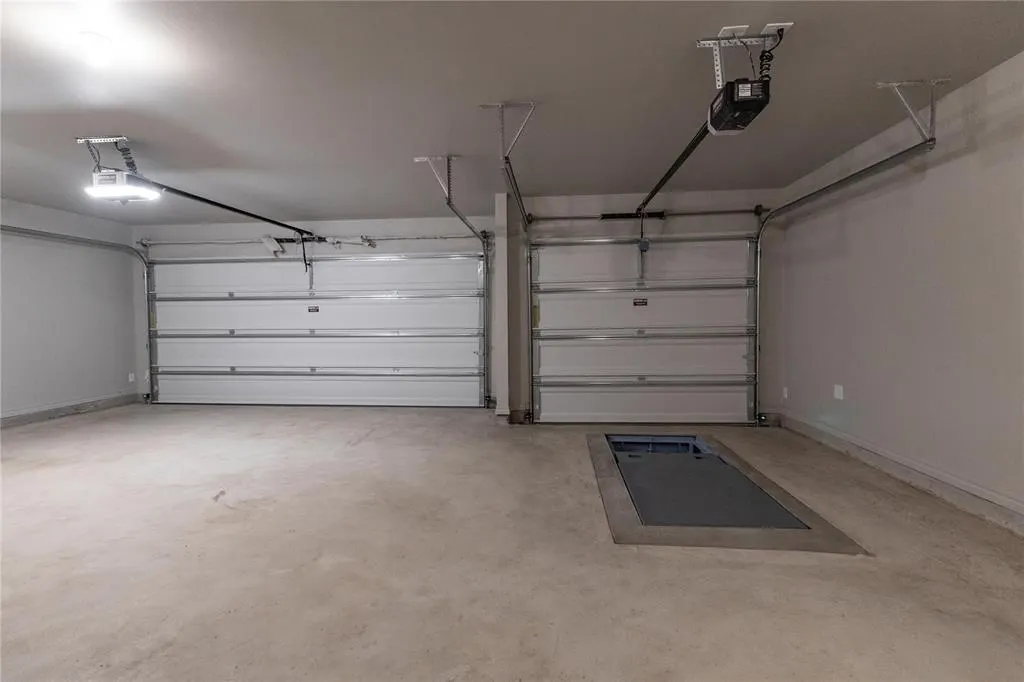 Photo 33 — 12373 Alfalfa Lane, Cashion, OK 73044