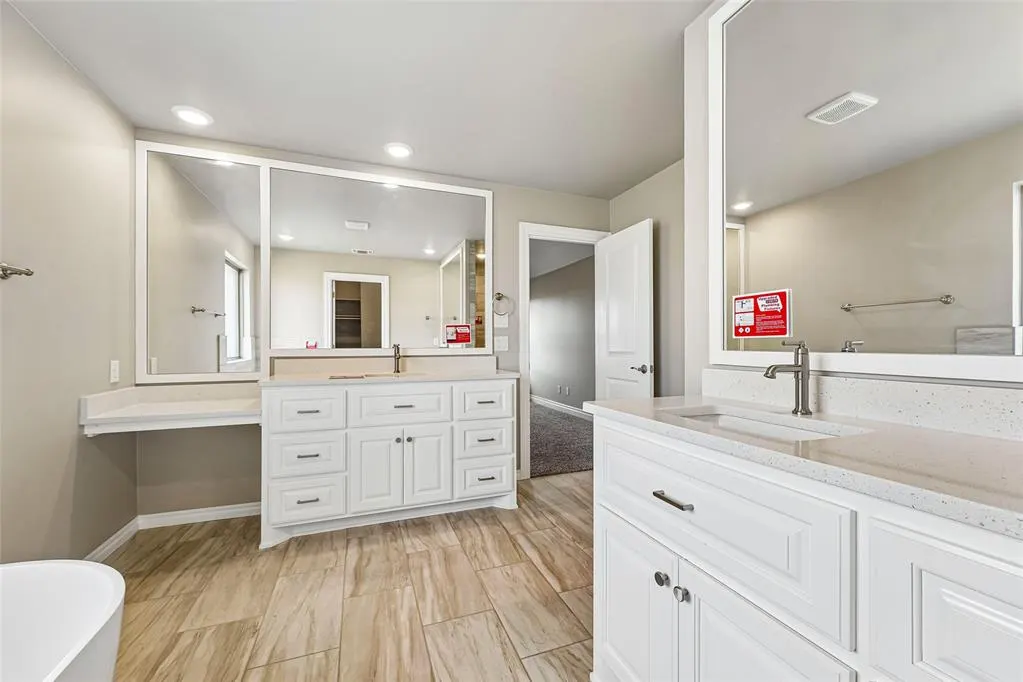 Photo 17 — 12373 Alfalfa Lane, Cashion, OK 73044