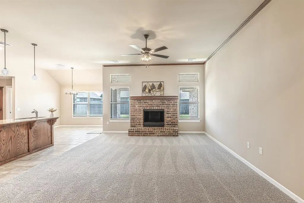 Photo 3 — 4528 Adobe Court, Yukon, OK 73099