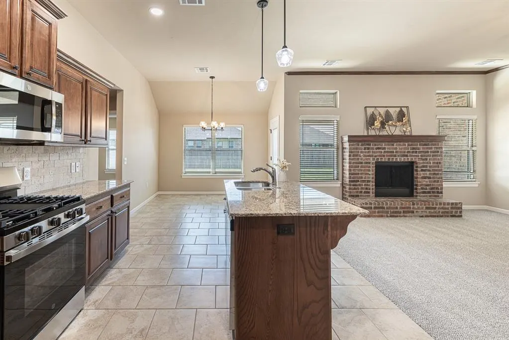 Photo 6 — 4528 Adobe Court, Yukon, OK 73099