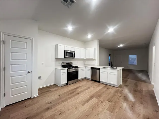 Photo 8 — 620 SW 11 Street, Newcastle, OK 73065