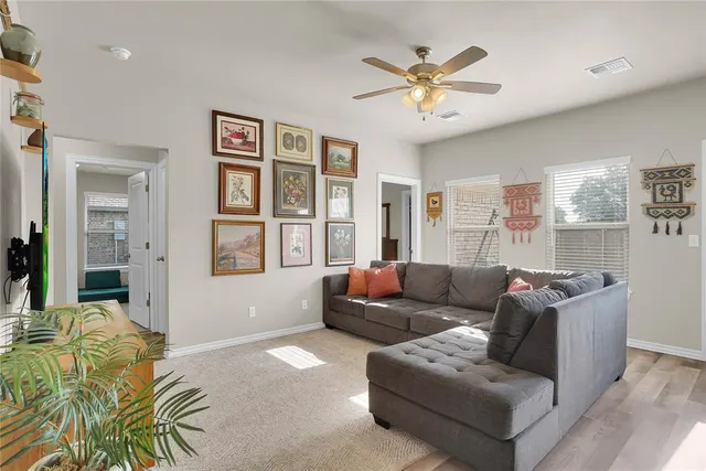 Photo 5 — 1004 Village Drive, Altus, OK 73521