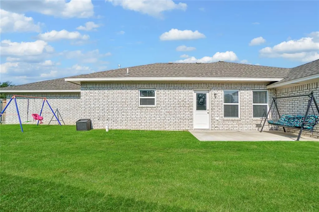 Photo 20 — 1004 Village Drive, Altus, OK 73521