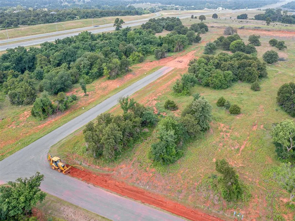Photo 7 — 8371 Autumn Blaze Drive Lot 18, Blanchard, OK 73010