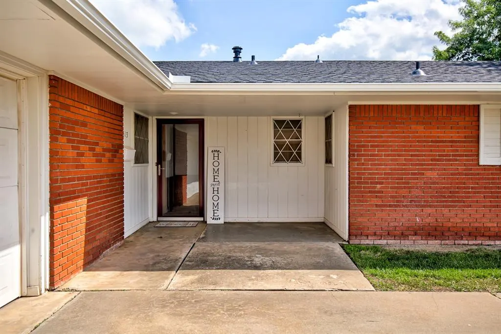 Photo 4 — 1513 Kaw Street, Enid, OK 73703