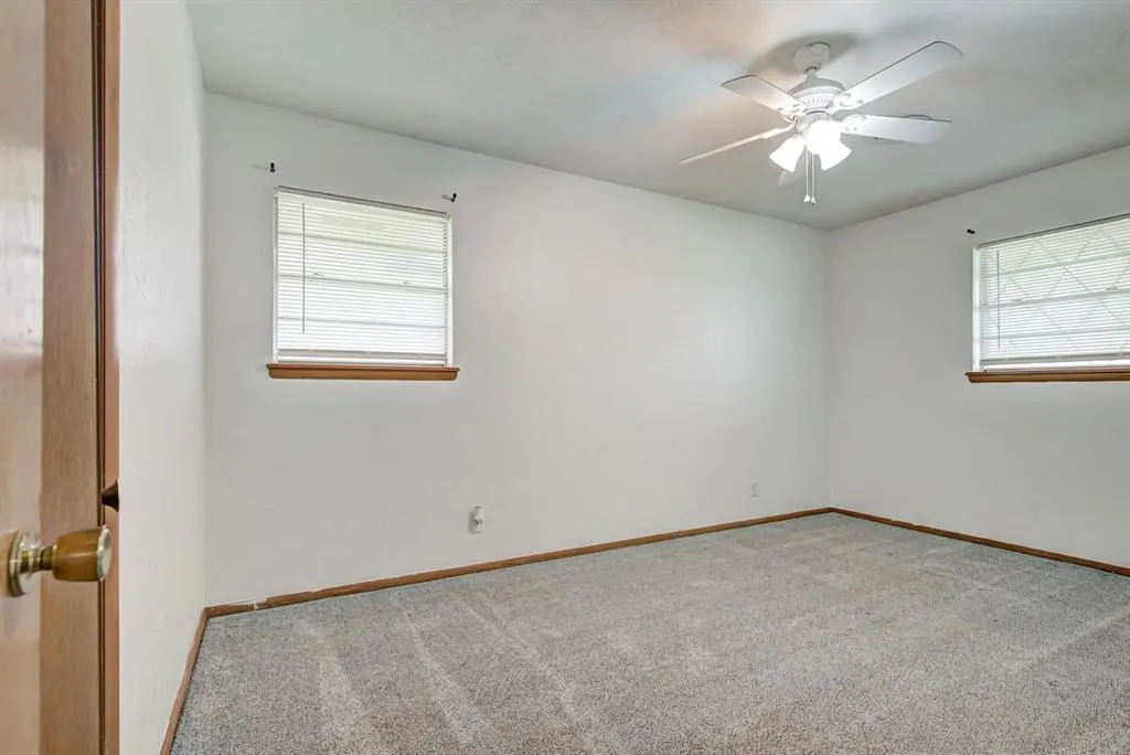 Photo 16 — 1513 Kaw Street, Enid, OK 73703