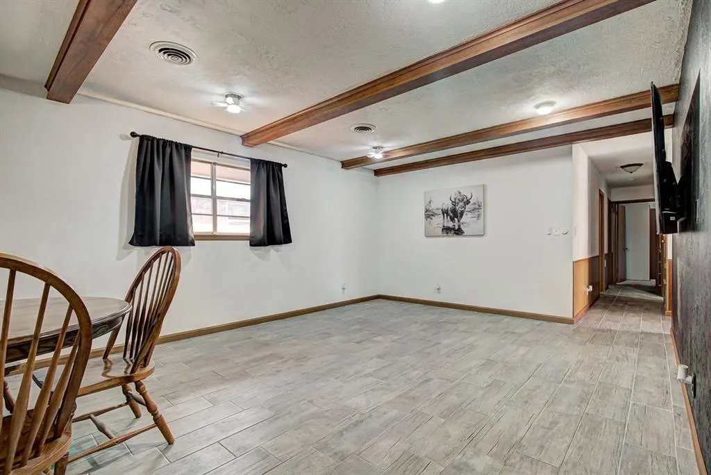 Photo 11 — 1513 Kaw Street, Enid, OK 73703