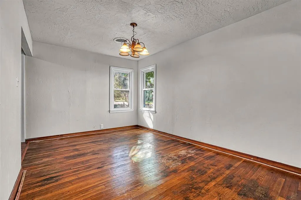 Photo 5 — 1219 Crestview Drive, Elk City, OK 73644
