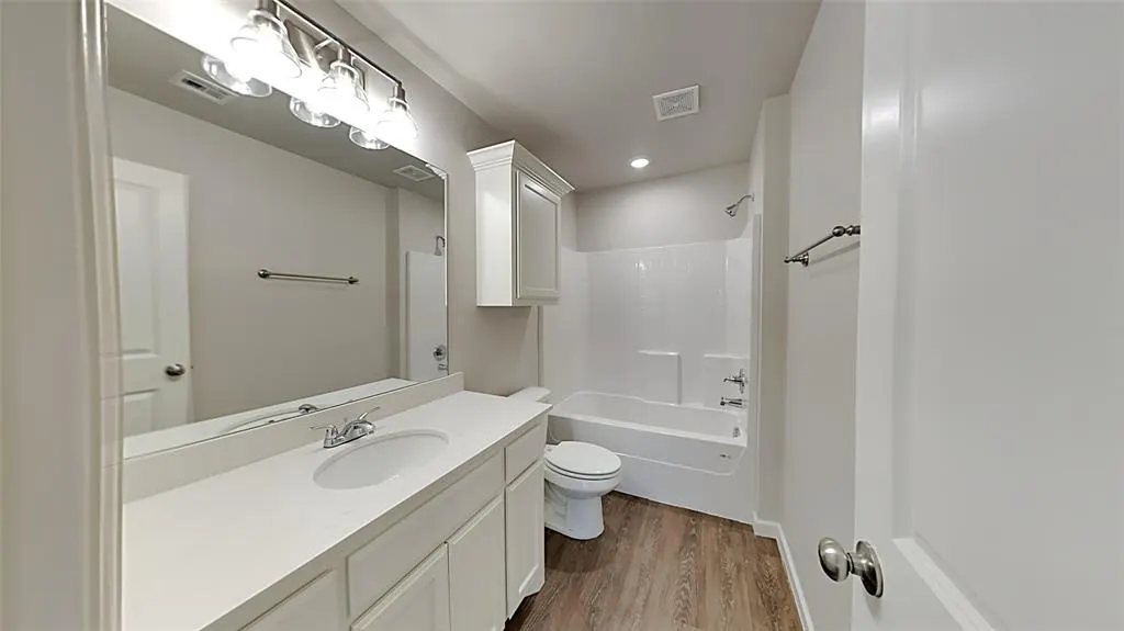 Photo 10 — 11203 Northstar Lane, Oklahoma City, OK 73114