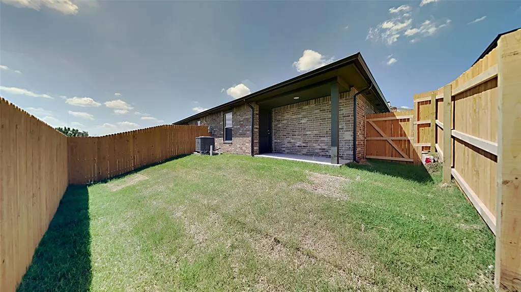 Photo 14 — 11203 Northstar Lane, Oklahoma City, OK 73114