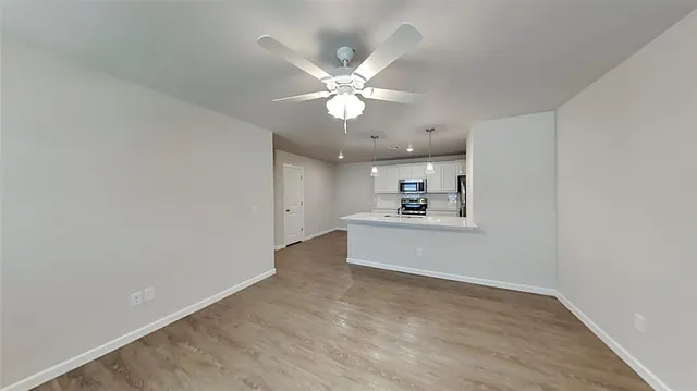 Photo 4 — 11209 Breckenridge Lane, Oklahoma City, OK 73114