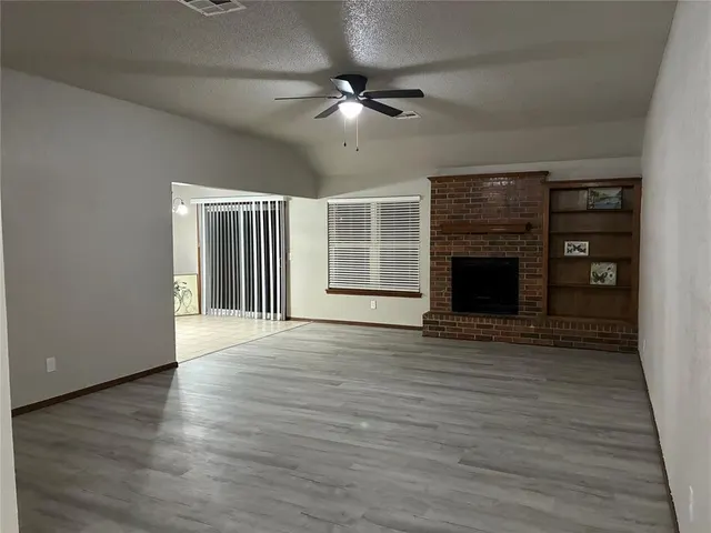 Photo 2 — 5305 SE 85th Street, Oklahoma City, OK 73135