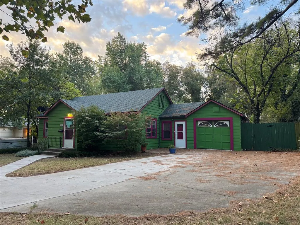 Front exterior — 1008 McNamee Street, Norman, OK 73069