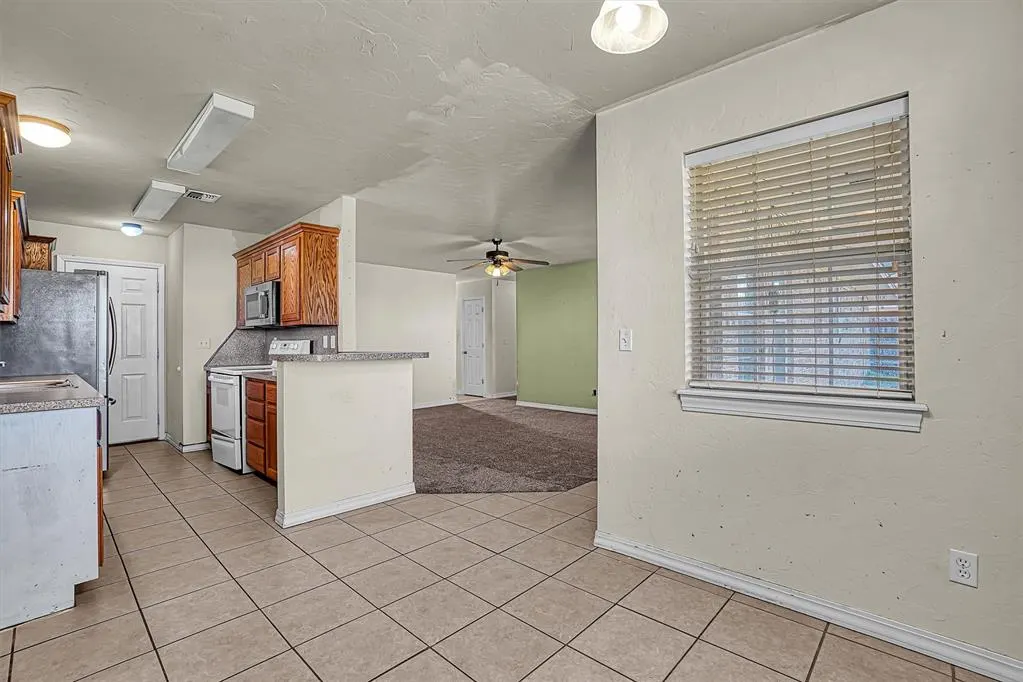 Photo 9 — 1809 Comet Street, Altus, OK 73521