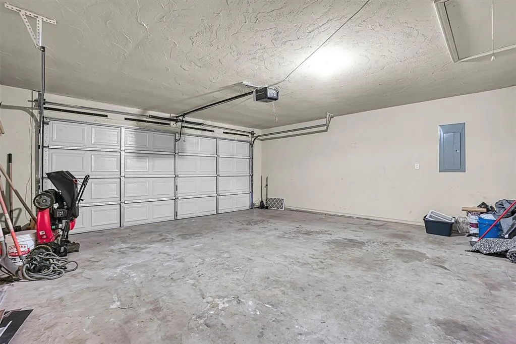 Photo 26 — 1809 Comet Street, Altus, OK 73521