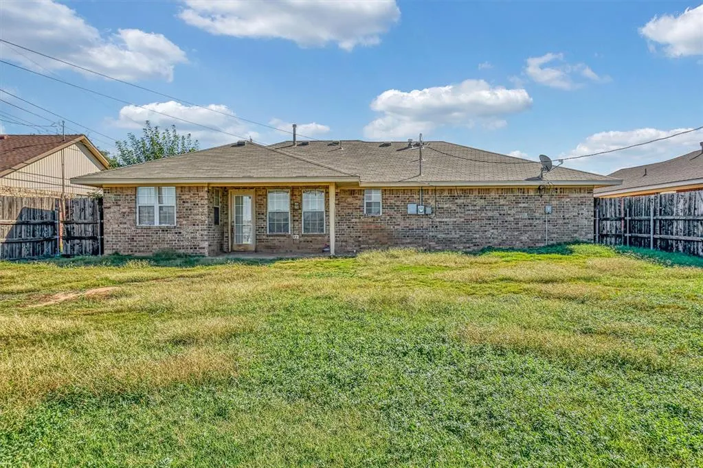 Photo 30 — 1809 Comet Street, Altus, OK 73521