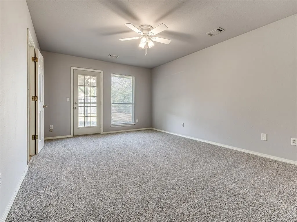 Photo 26 — 105 N Rockypoint Drive, Edmond, OK 73003
