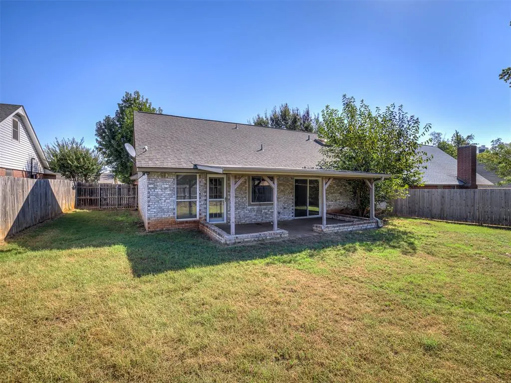 Photo 47 — 105 N Rockypoint Drive, Edmond, OK 73003