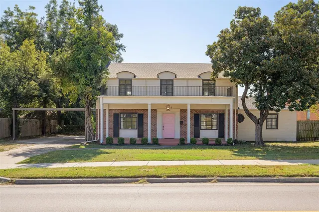 Front exterior — 3326 NW 16th Street, Oklahoma City, OK 73107