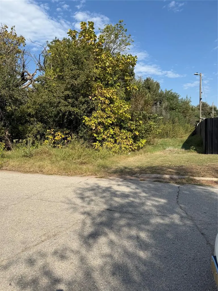 Front exterior — SE 12th Street, Oklahoma City, OK 73129