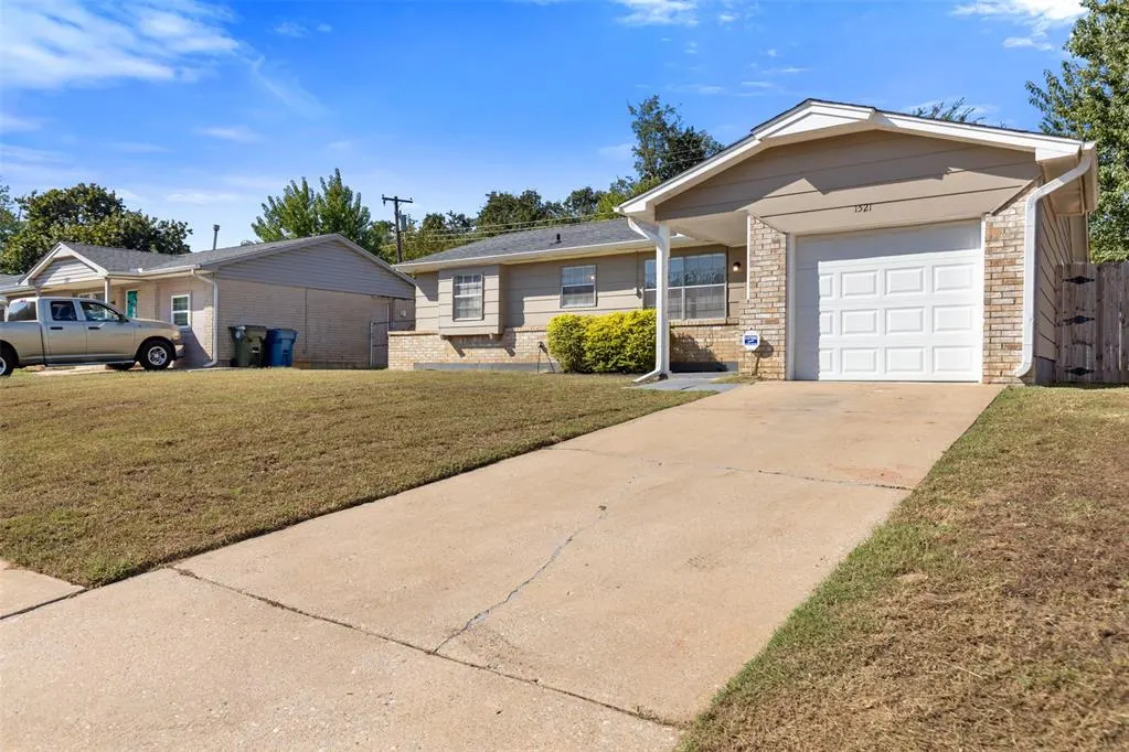 Photo 2 — 1521 McDonald Drive, Midwest City, OK 73130