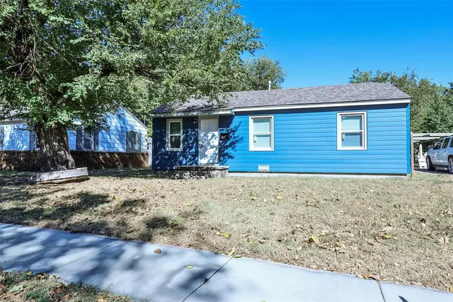 Photo 3 — 3237 SW 48th Street, Oklahoma City, OK 73119