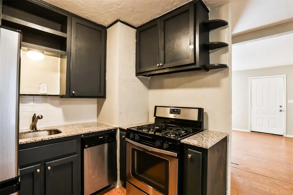 Photo 13 — 3237 SW 48th Street, Oklahoma City, OK 73119