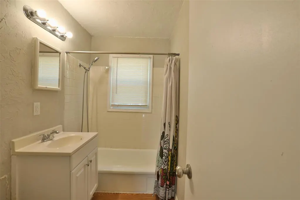 Photo 16 — 3237 SW 48th Street, Oklahoma City, OK 73119