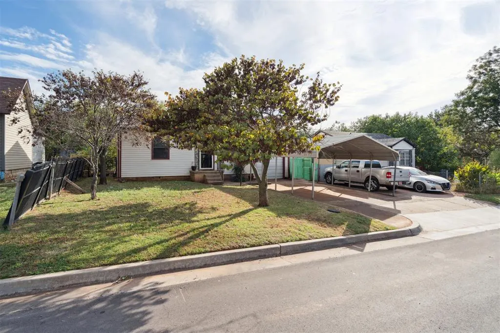 Photo 4 — 810 SE Binkley Street, Oklahoma City, OK 73129