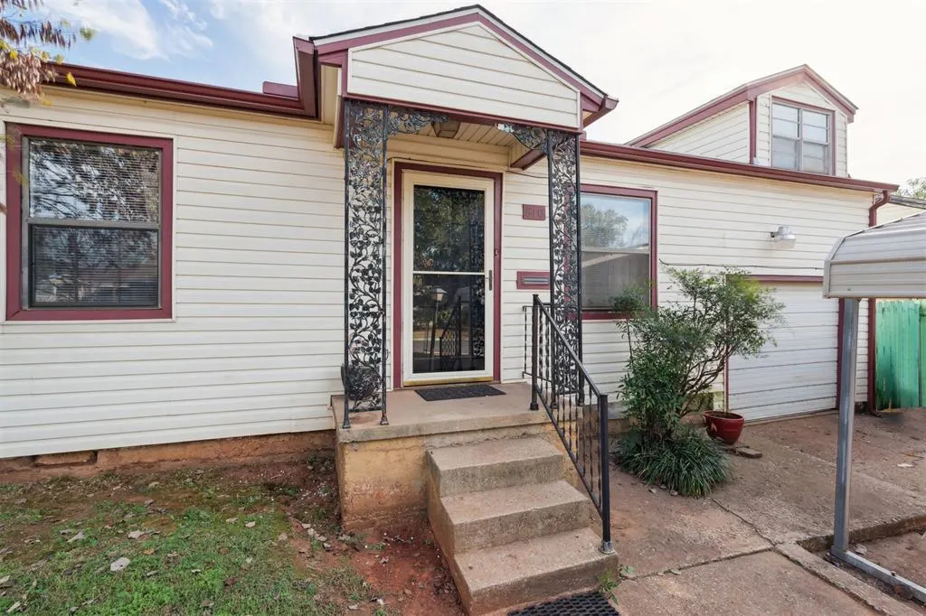 Photo 5 — 810 SE Binkley Street, Oklahoma City, OK 73129