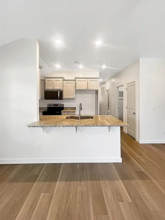Photo 4 — 2108 Charles Whitlow Avenue, Lawton, OK 73501