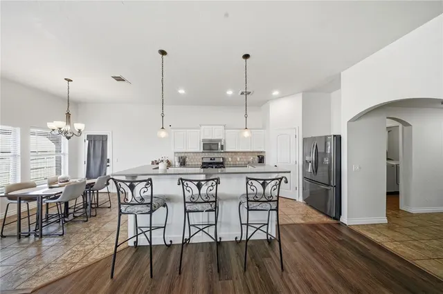Photo 7 — 9529 SW 27 Street, Oklahoma City, OK 73128