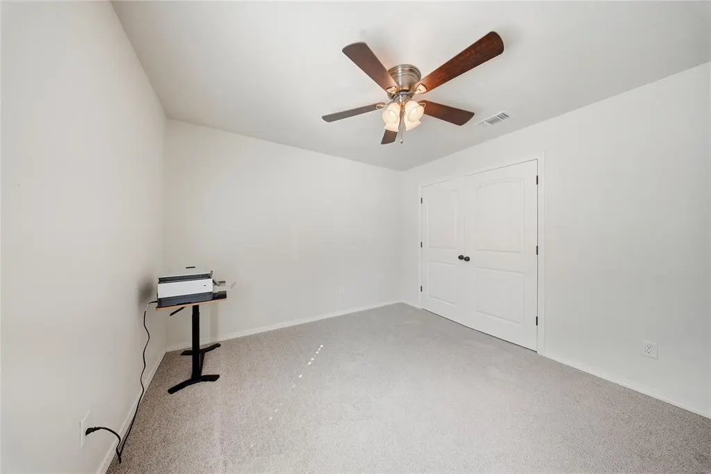 Photo 21 — 9529 SW 27 Street, Oklahoma City, OK 73128
