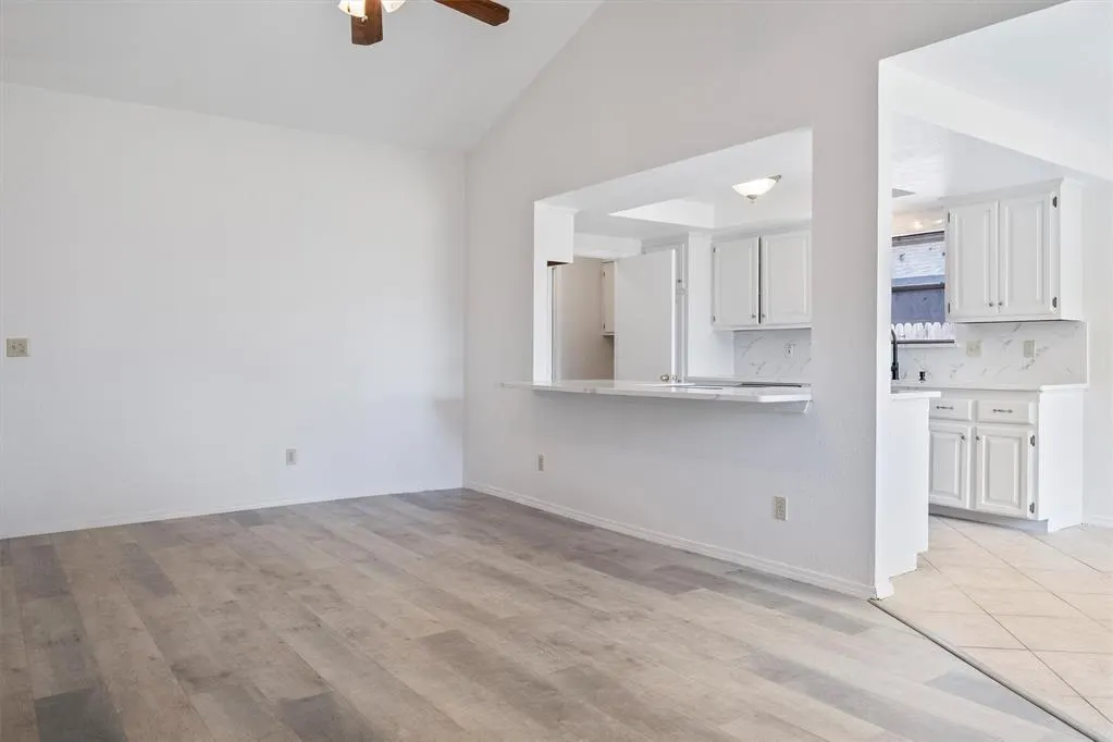 Photo 7 — 11512 Wallace Avenue, Oklahoma City, OK 73162