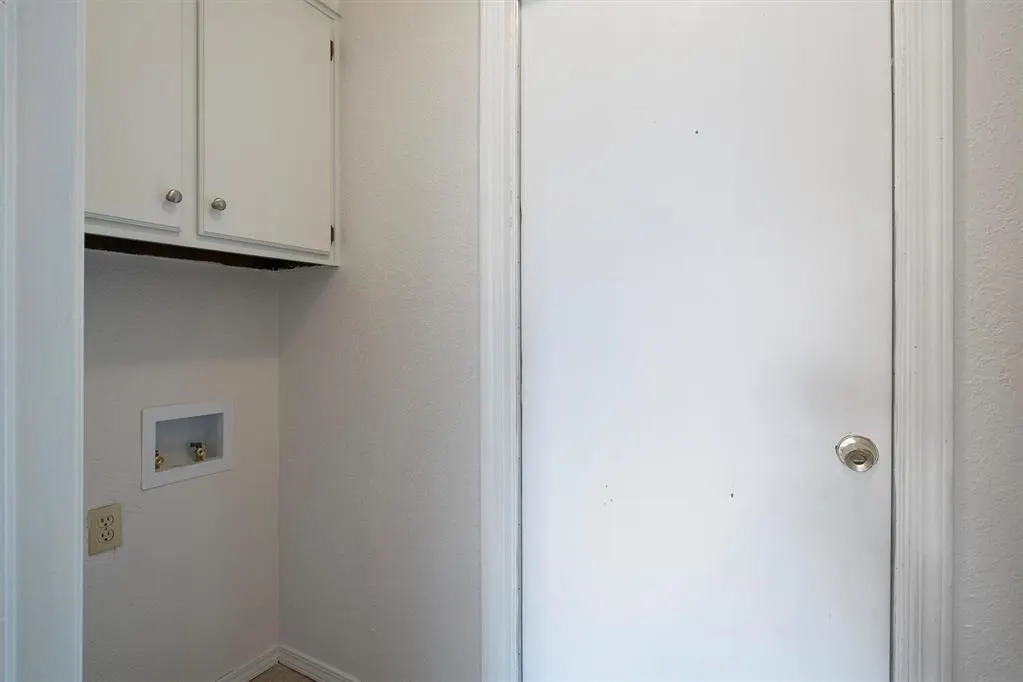 Photo 11 — 11512 Wallace Avenue, Oklahoma City, OK 73162
